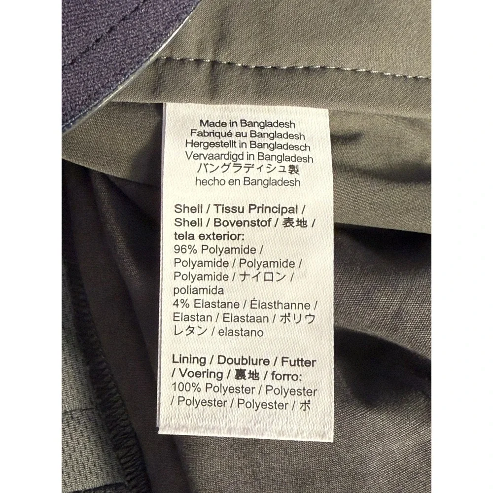 J. Crew Mens Tech Shorts 30 W 7